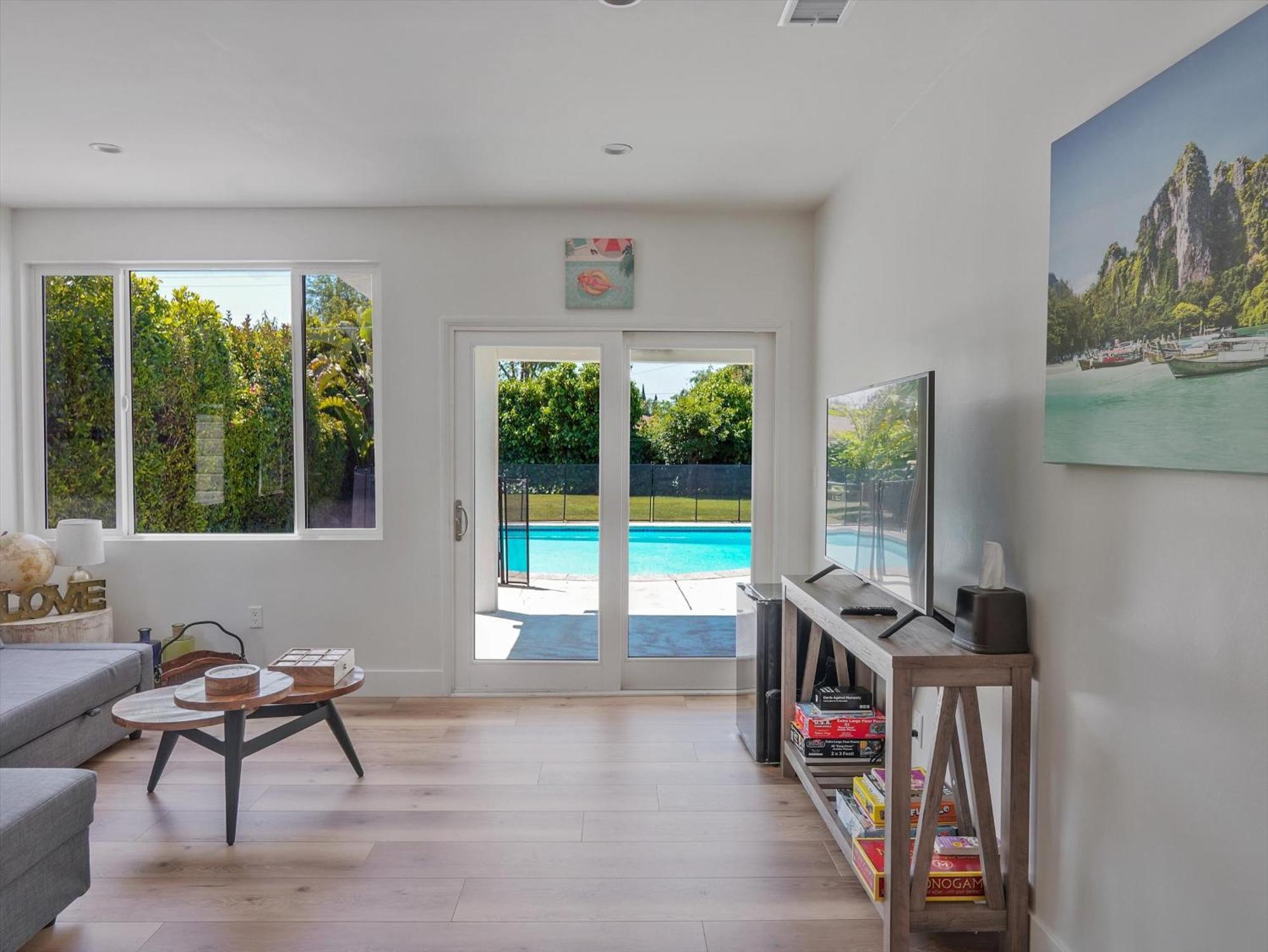 Hollywood Dream Pool & King Beds Ferienhaus *